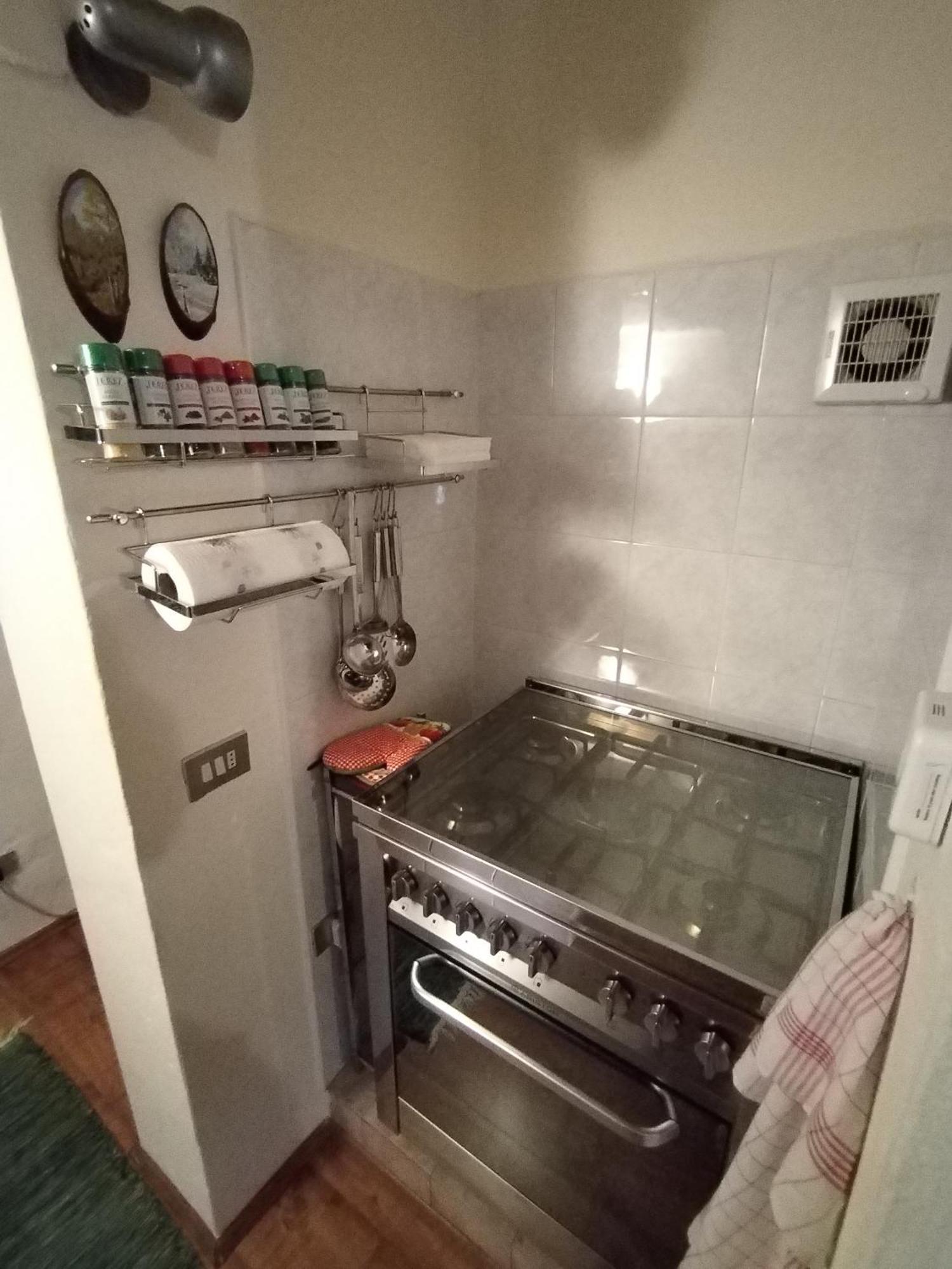 Little Country House Bellano Bagian luar foto